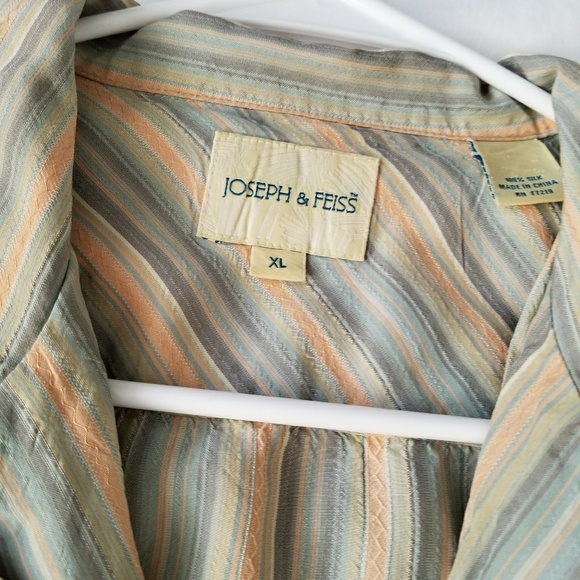 Patterned T-shirt - Picture 3 of 5